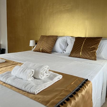 Genova Gold Rooms Exterior photo