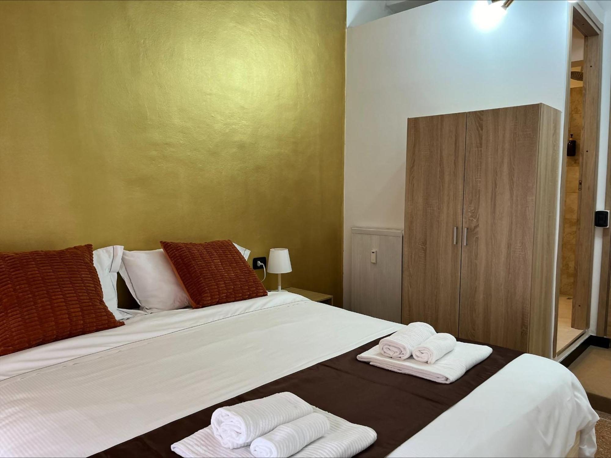 Genova Gold Rooms Exterior photo